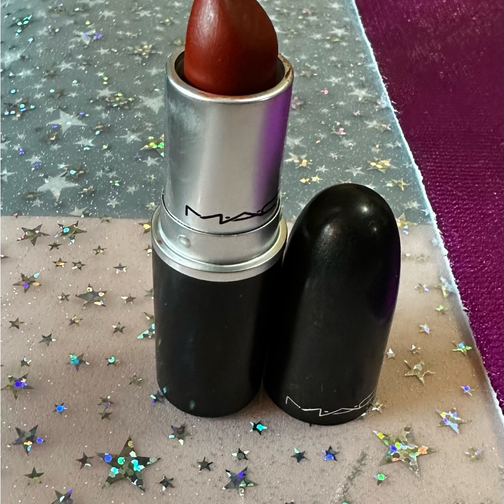 Mac cosmetics matte lipstick in marrakesh